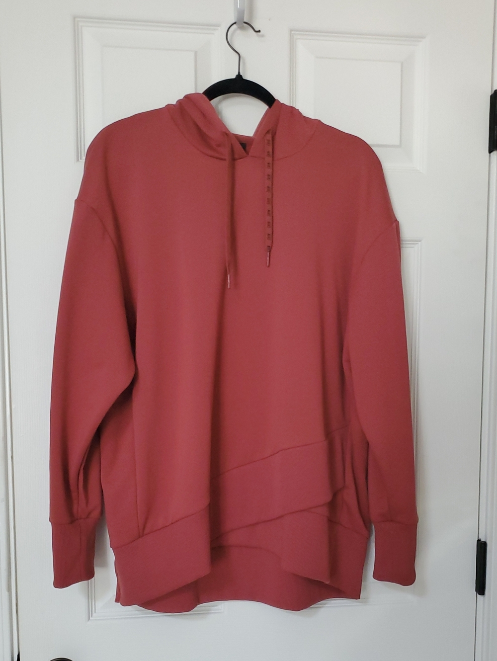 Nike Women’s Dusty Rose Hooded Layered Pullover